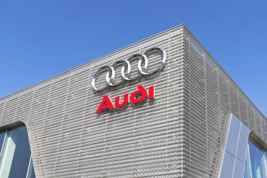 Audi Zentrum Fassade
